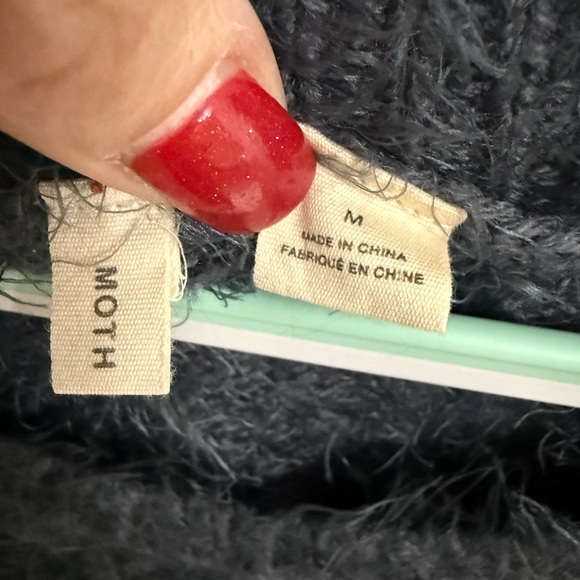 Moth by Anthropologie Charcoal Off-the-Shoulder Fuzzy Sweater - M - Picture 3 of 4